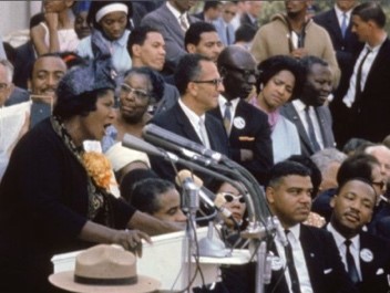 Mahalia Jackson Performs